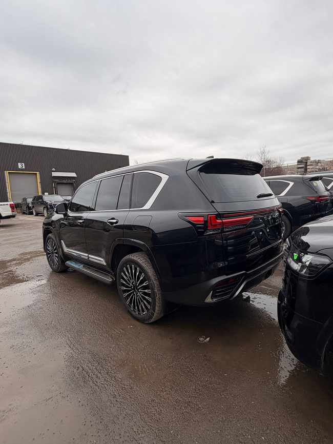 Lexus LX 600 Ultra-Luxury