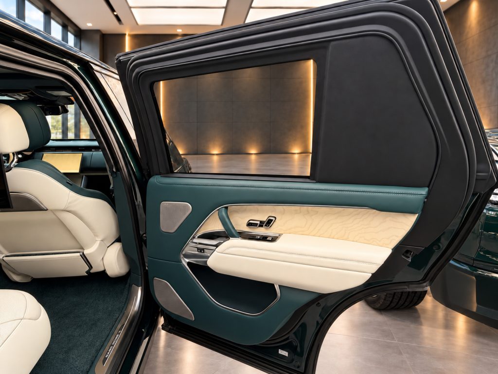 Land Rover Range Rover SV custom armored vehicle, photo 7